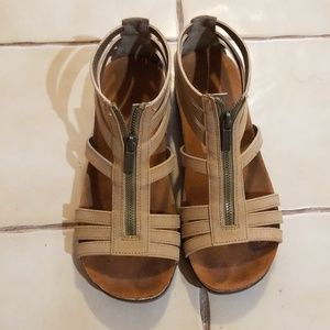 BEARPAW SANDALS